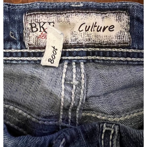 Bke Culture women's boot cut jeans size 26 x 31.5 low rise - Picture 6 of 8